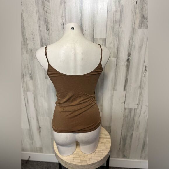 Brown tank top - Picture 4 of 5